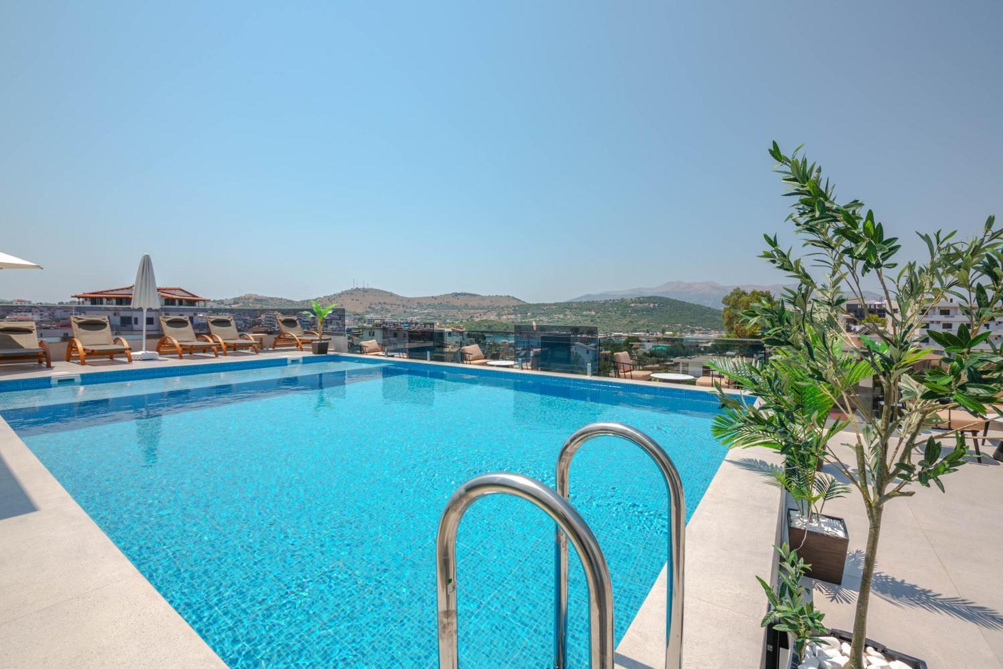 L'Amo Del Mare Hotel Ksamil Ngoại thất bức ảnh