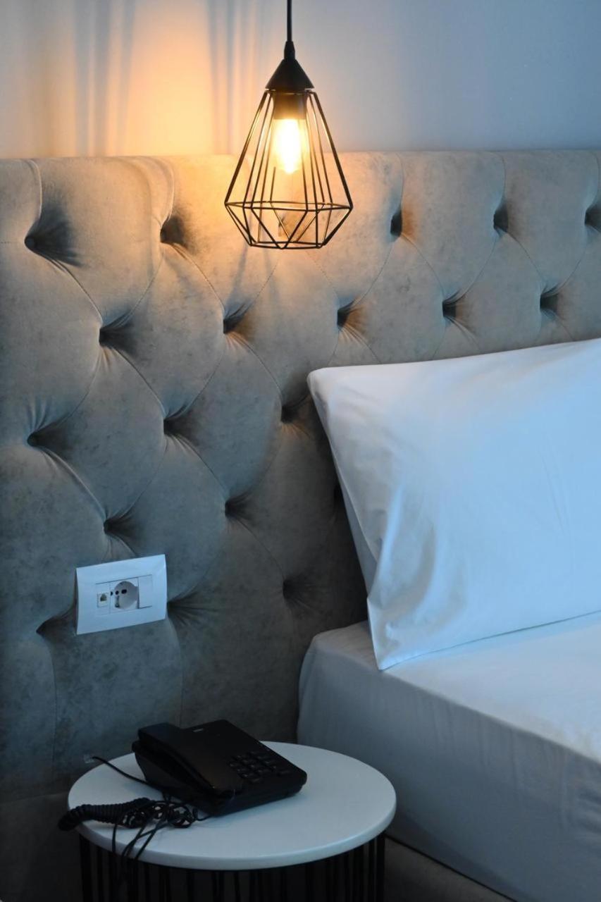 L'Amo Del Mare Hotel Ksamil Phòng bức ảnh