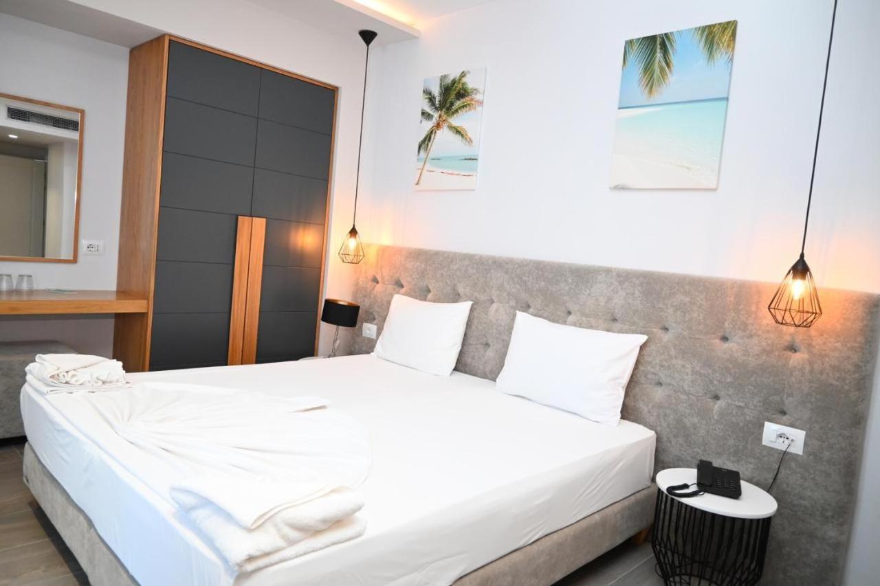 L'Amo Del Mare Hotel Ksamil Ngoại thất bức ảnh