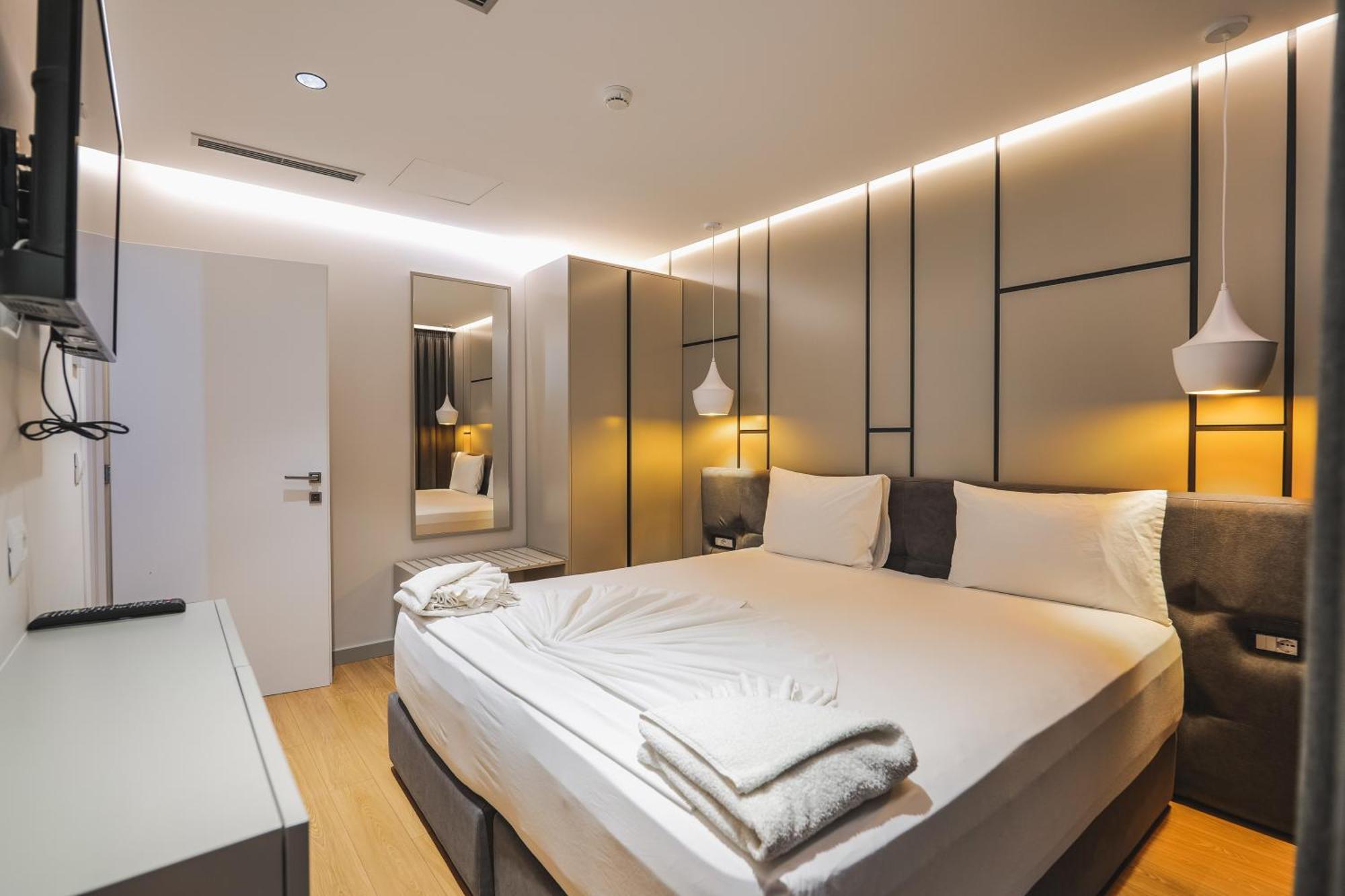 L'Amo Del Mare Hotel Ksamil Ngoại thất bức ảnh