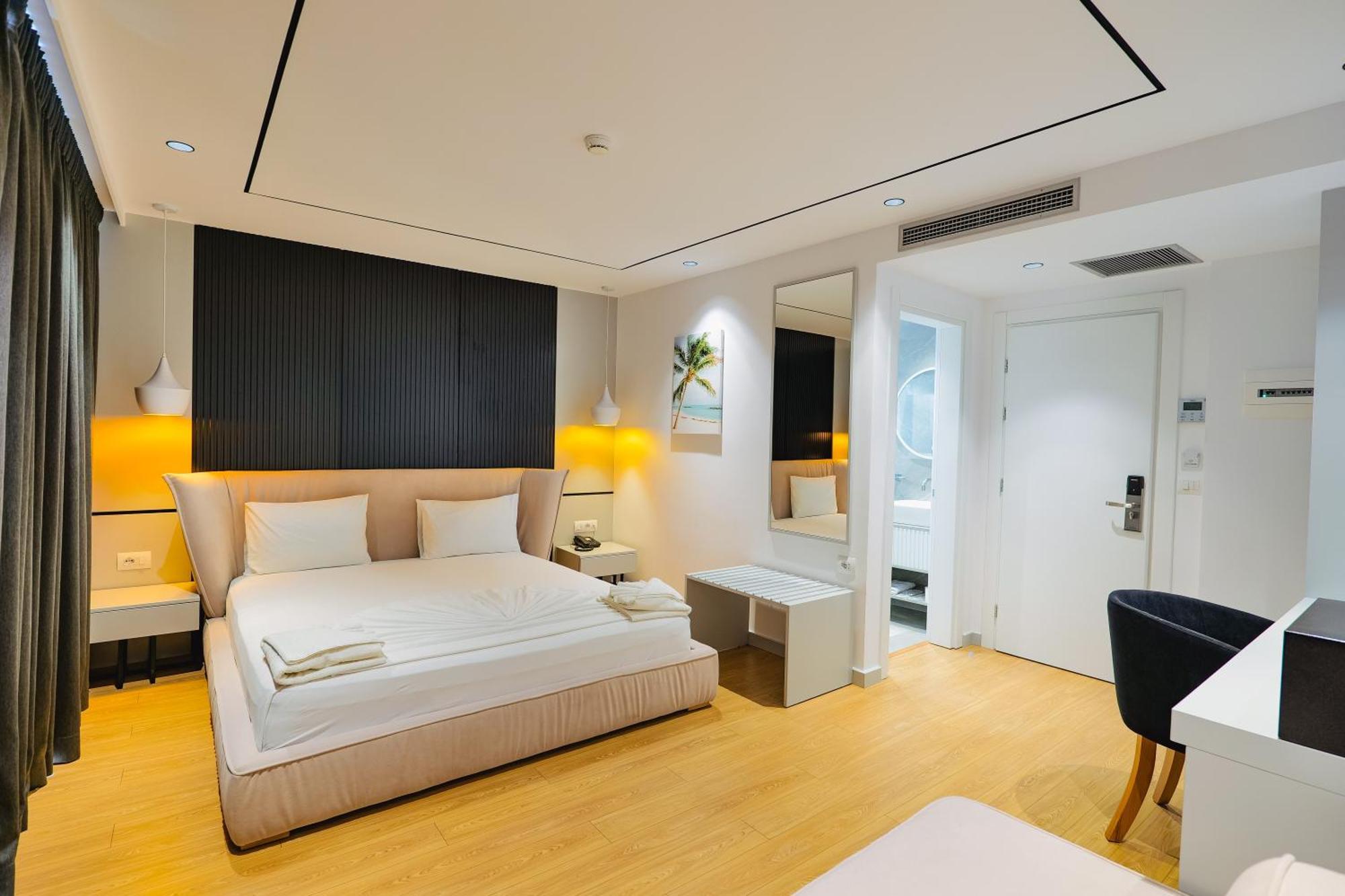 L'Amo Del Mare Hotel Ksamil Ngoại thất bức ảnh