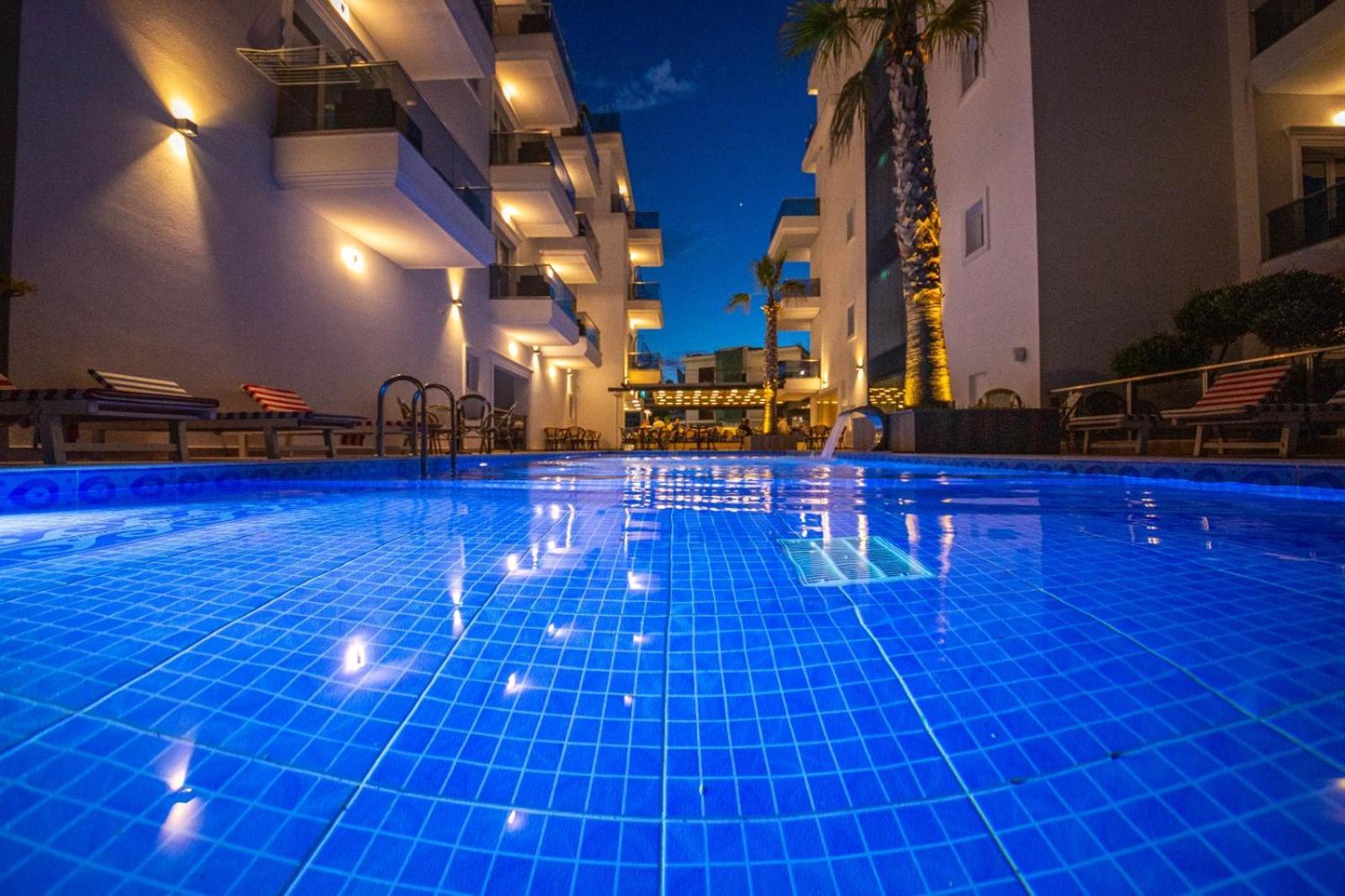 L'Amo Del Mare Hotel Ksamil Ngoại thất bức ảnh