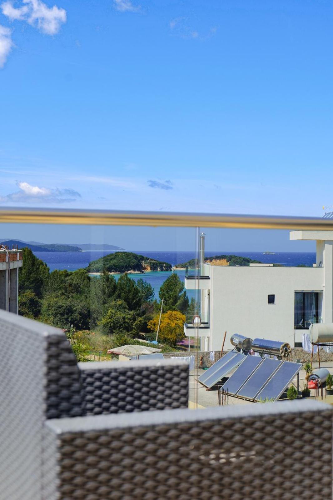L'Amo Del Mare Hotel Ksamil Ngoại thất bức ảnh
