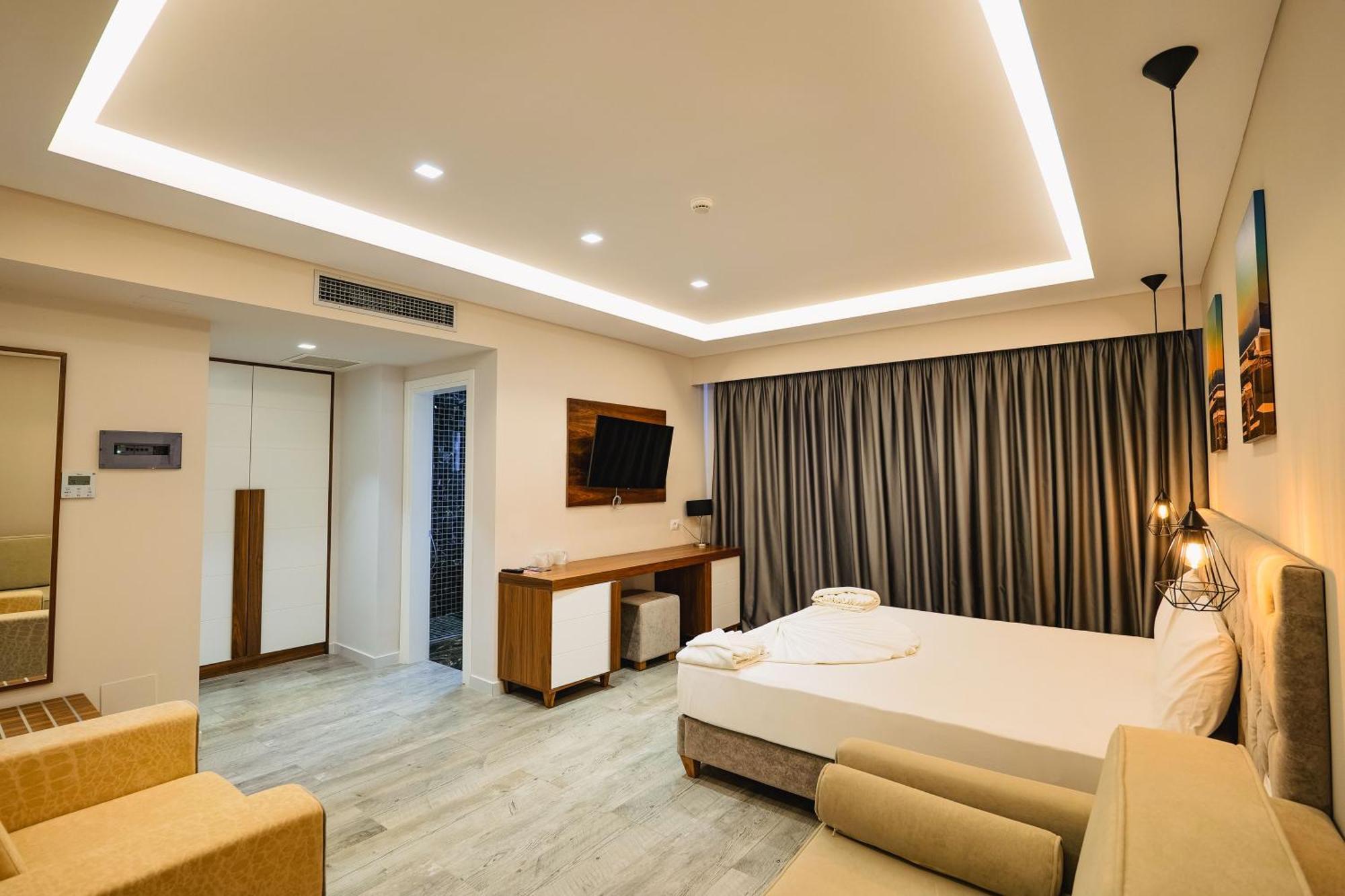 L'Amo Del Mare Hotel Ksamil Phòng bức ảnh